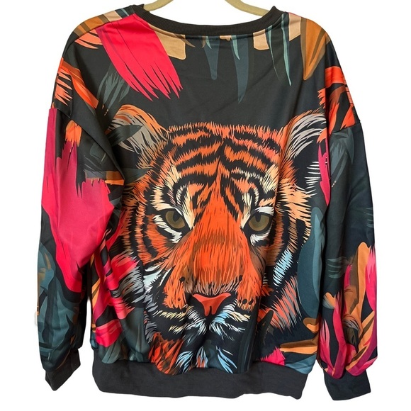 Women's Tiger Bamboo Leaf Print Long Sleeve Top Sweatshirt - Picture 6 of 8